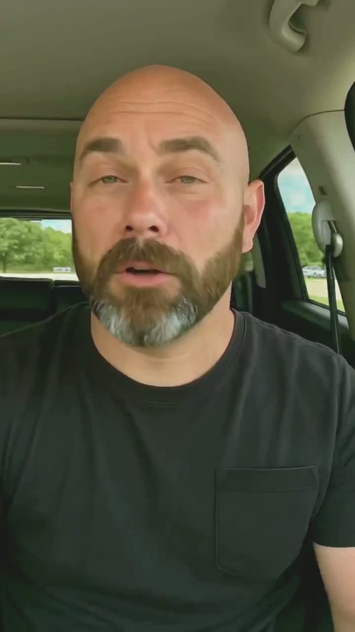 Direct response vertical AI video ad frame for Coaching